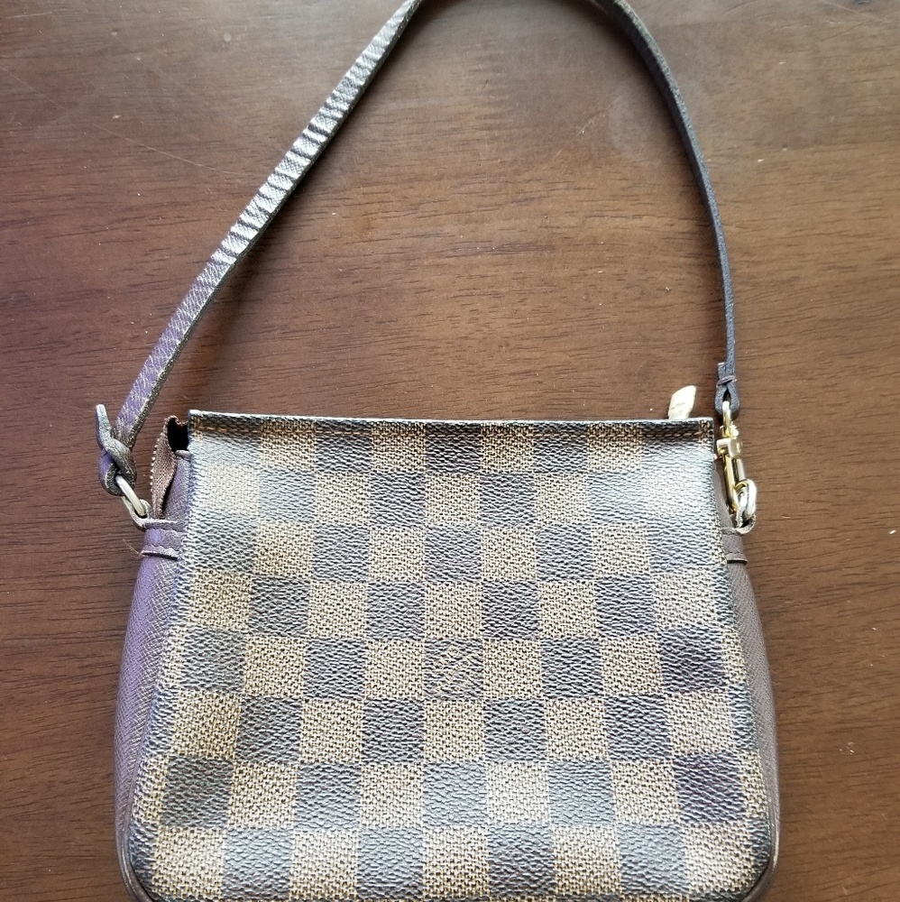 Auth Louis Vuitton Trousse Damier Ebene pouch